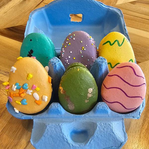 Easter-Macs-600x600 | Super Sweet Bake Shop